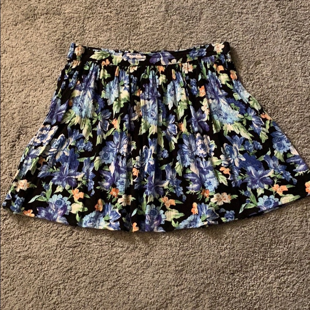 Forever 21 skirt